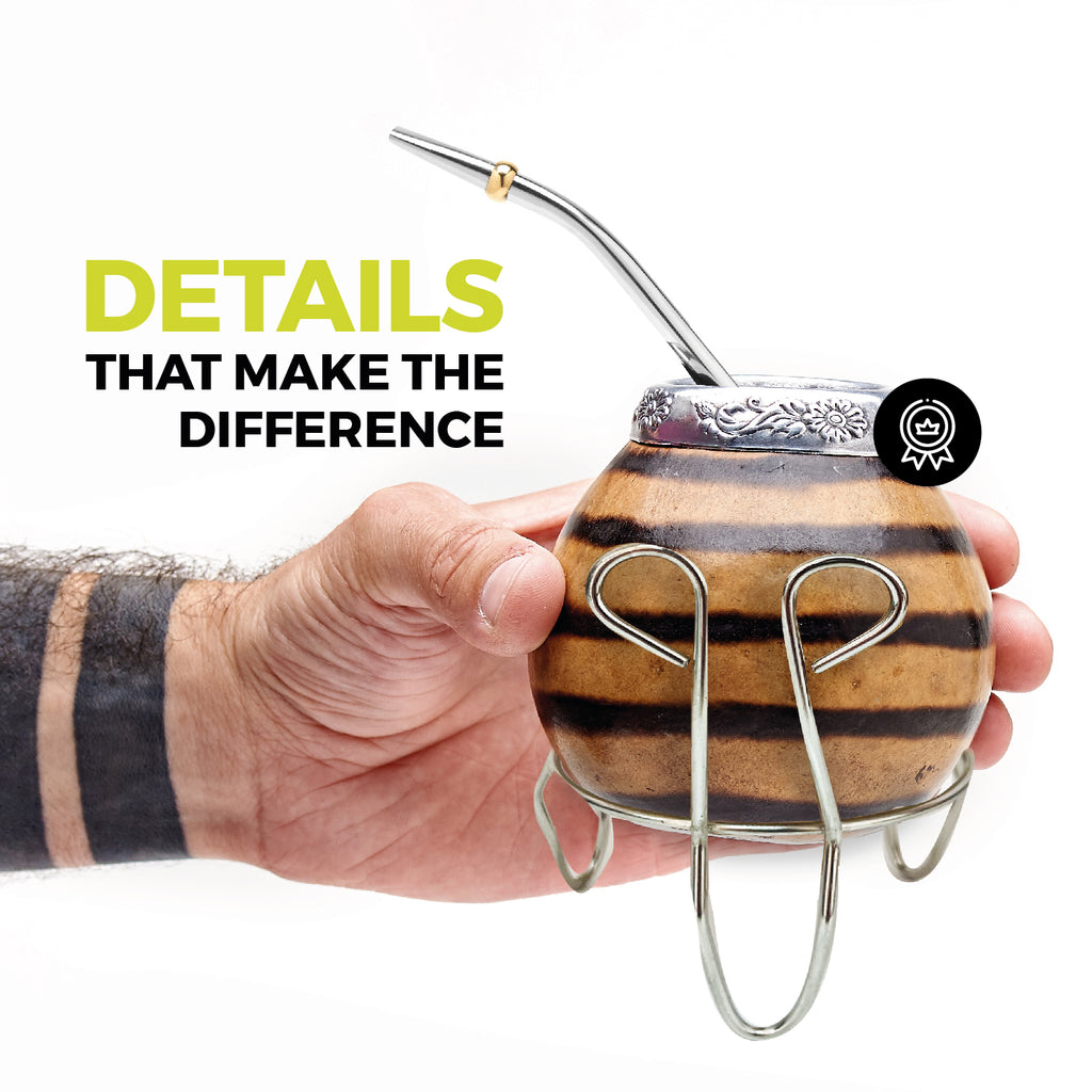 The Traditional Calabash Yerba Mate Gourd Set (Natural 01 with Base)